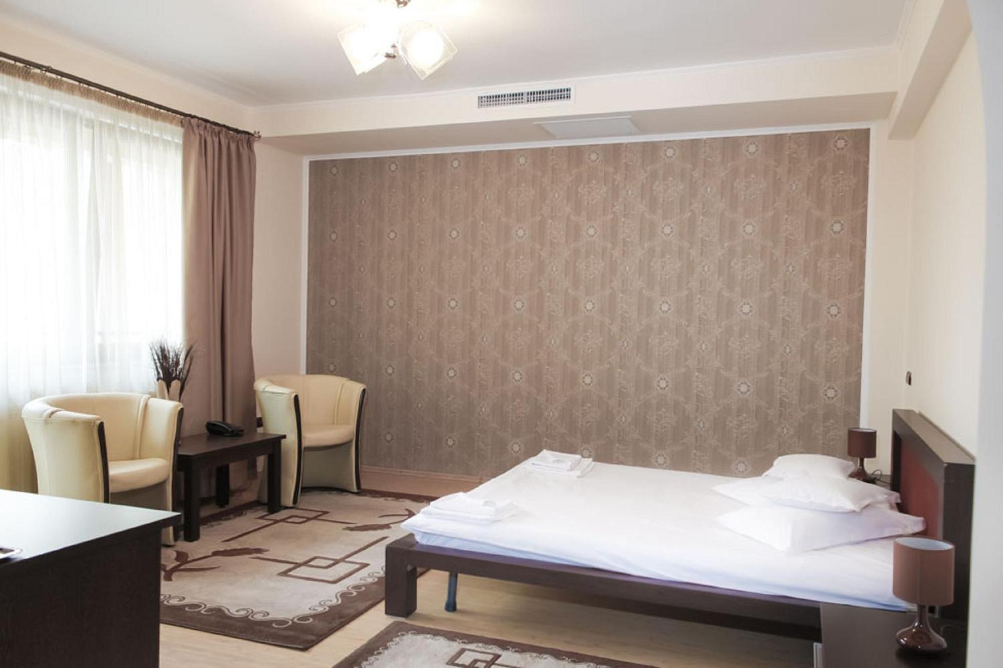 Hotel Rao Cluj-Napoca Eksteriør bilde