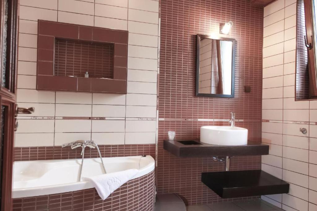 Hotel Rao Cluj-Napoca Eksteriør bilde